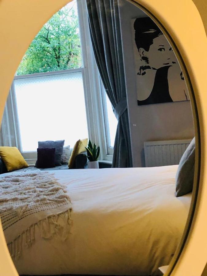 Canterbury Accommodations With Free Car Park Onsite And High Speed Wifi Экстерьер фото