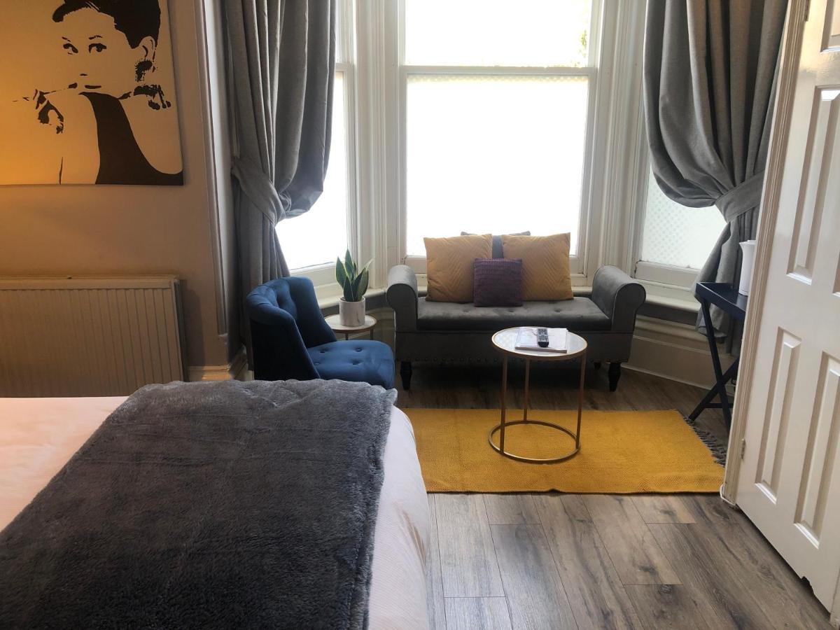 Canterbury Accommodations With Free Car Park Onsite And High Speed Wifi Экстерьер фото