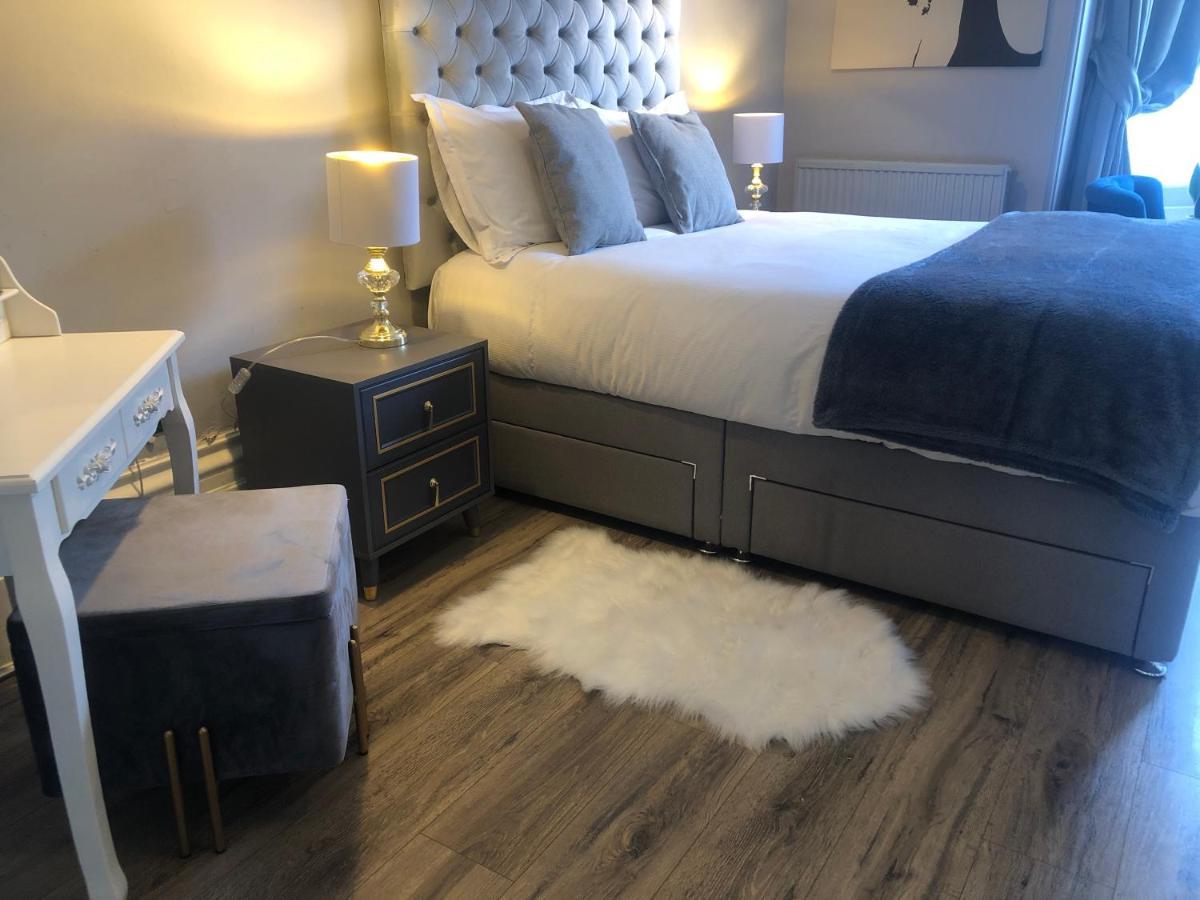 Canterbury Accommodations With Free Car Park Onsite And High Speed Wifi Экстерьер фото