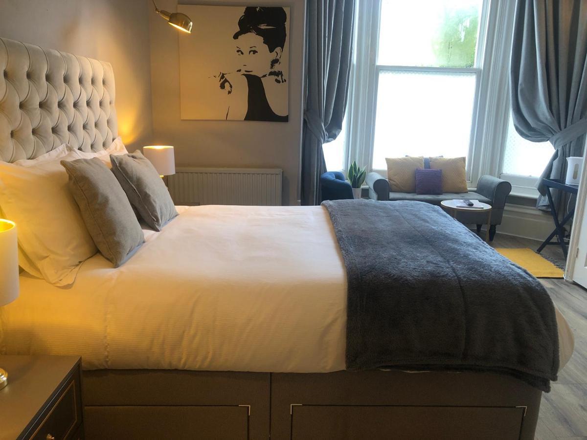 Canterbury Accommodations With Free Car Park Onsite And High Speed Wifi Экстерьер фото