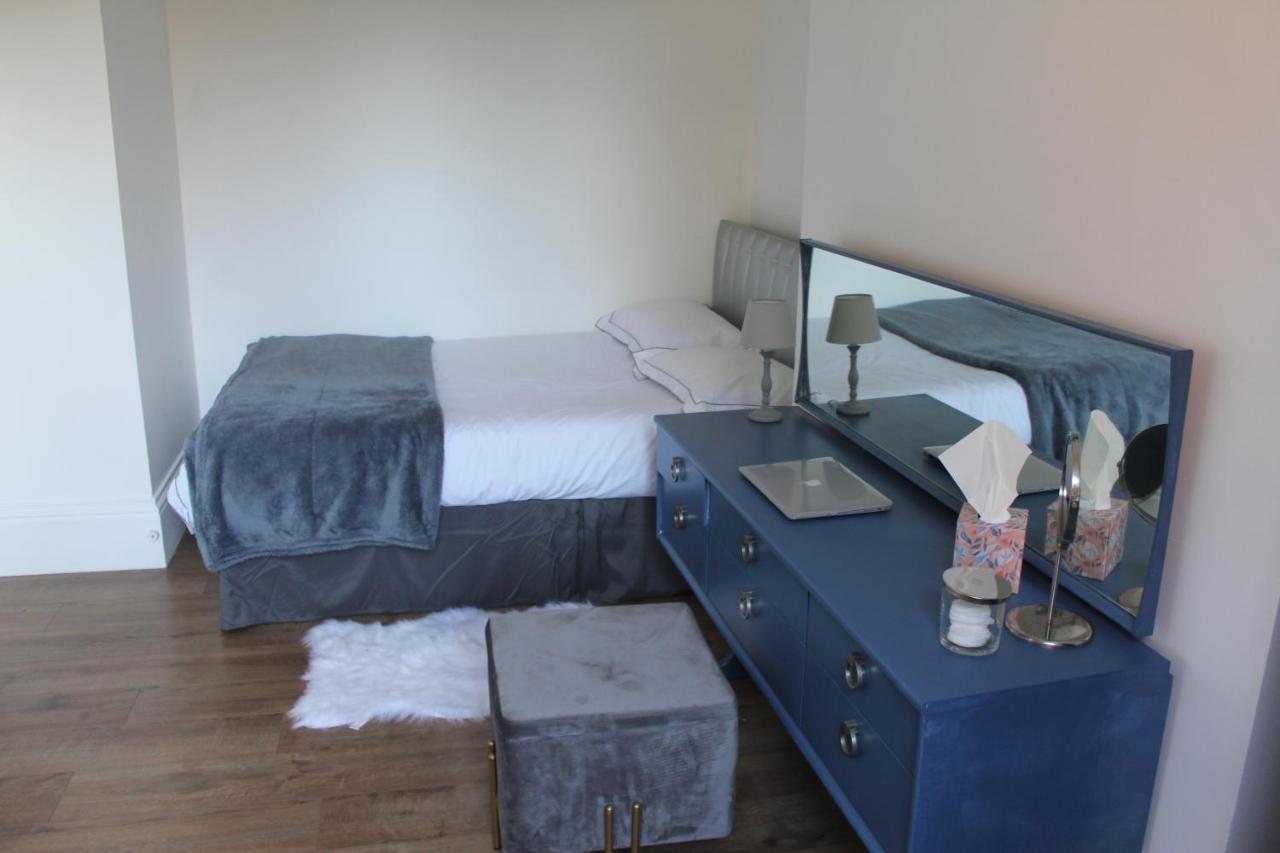 Canterbury Accommodations With Free Car Park Onsite And High Speed Wifi Экстерьер фото
