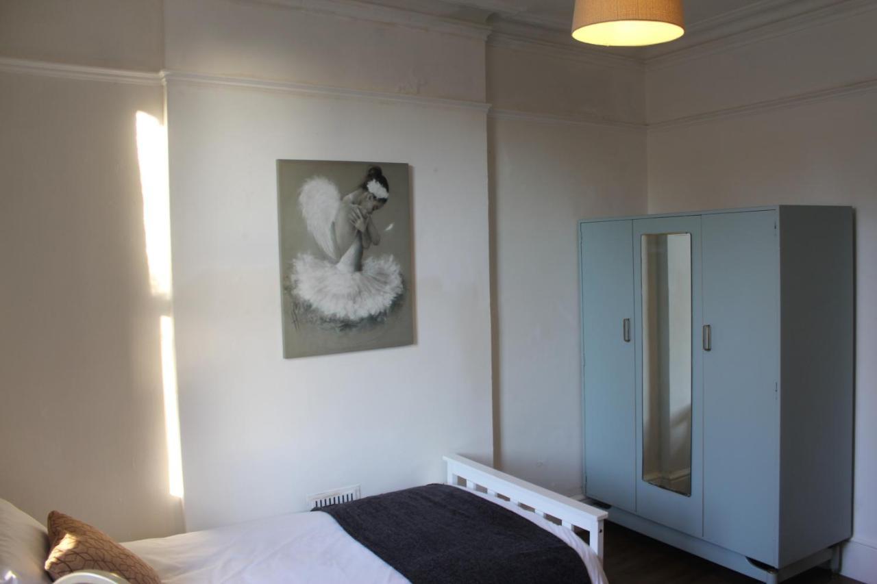 Canterbury Accommodations With Free Car Park Onsite And High Speed Wifi Экстерьер фото