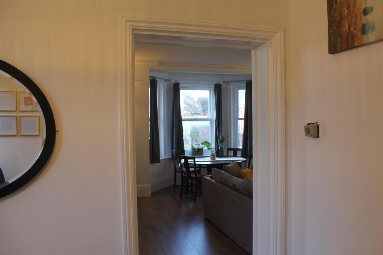 Canterbury Accommodations With Free Car Park Onsite And High Speed Wifi Экстерьер фото