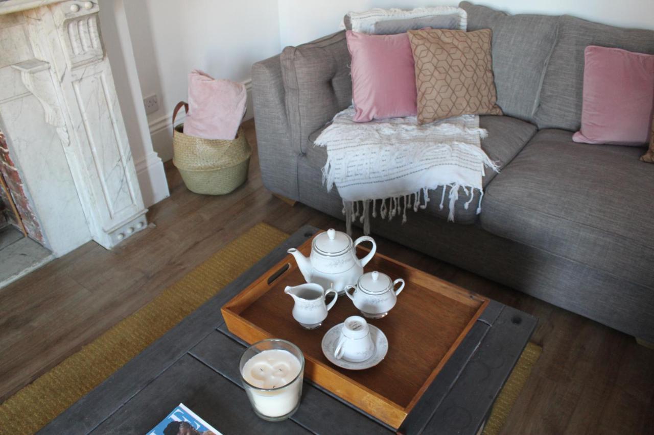 Canterbury Accommodations With Free Car Park Onsite And High Speed Wifi Экстерьер фото